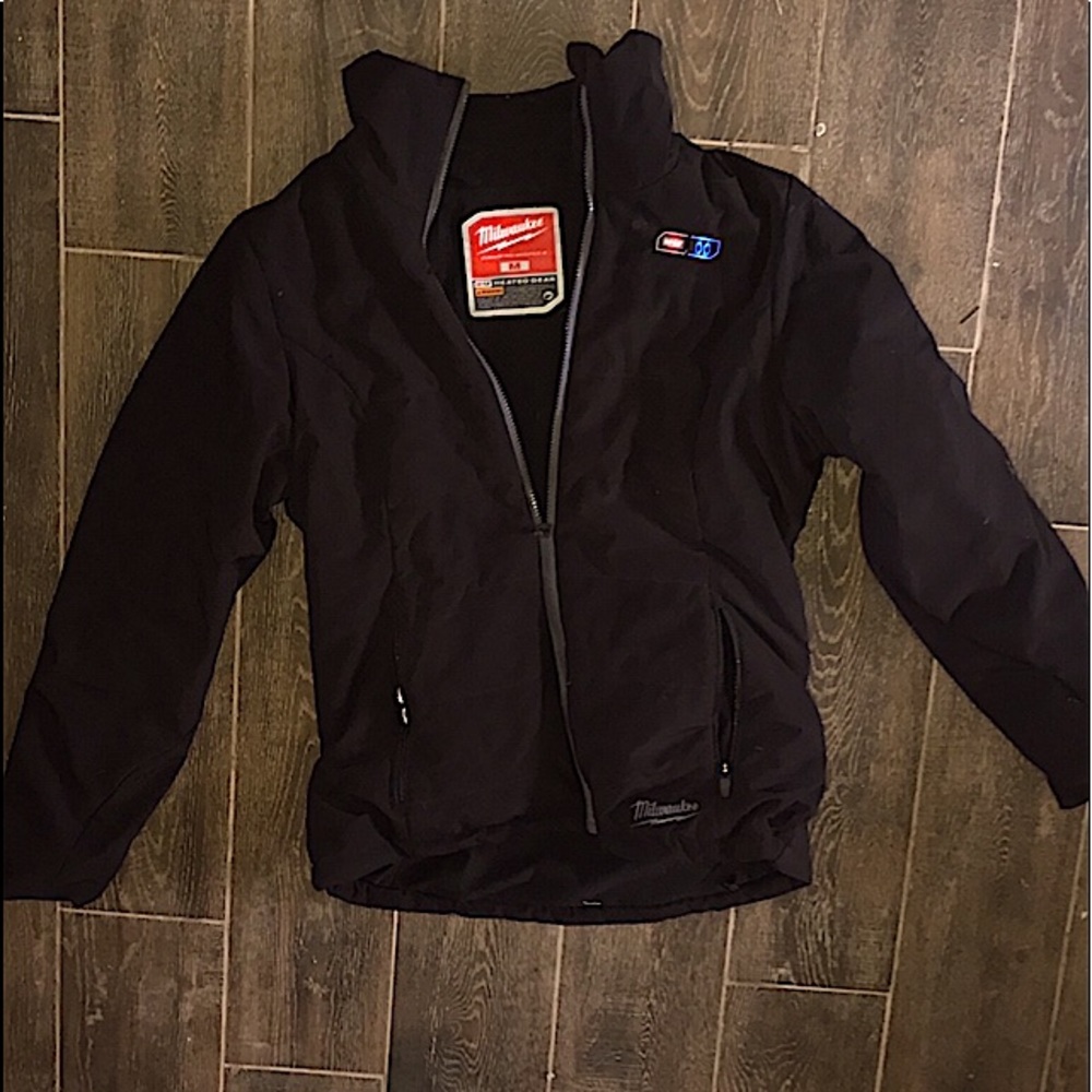 Milwaukee heated jacket